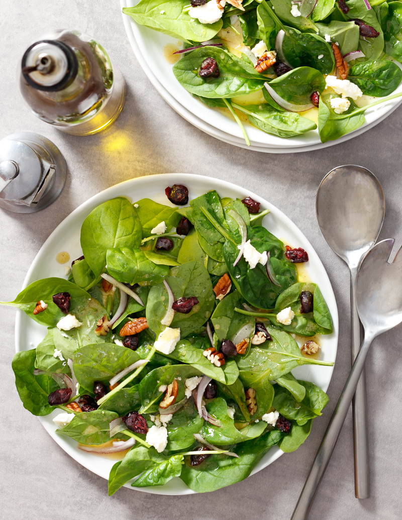 Spinach-Salad-with-Cranberries-and-Pecans